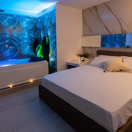 Mazzini Luxury Jacuzzy Suite Catania Exterior photo
