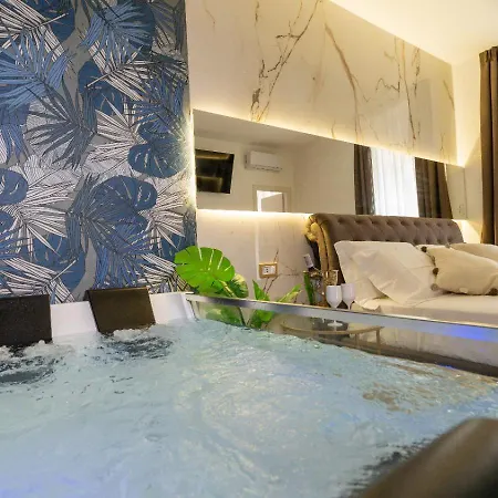 Mazzini Luxury Jacuzzy Suite Catania Exterior photo