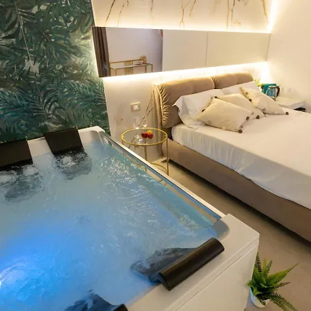 Mazzini Luxury Jacuzzy Suite Catania Exterior photo